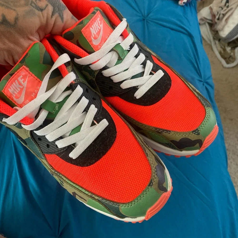 Nike Air Max 90 Camo HQ R3P - Picture 4 of 9
